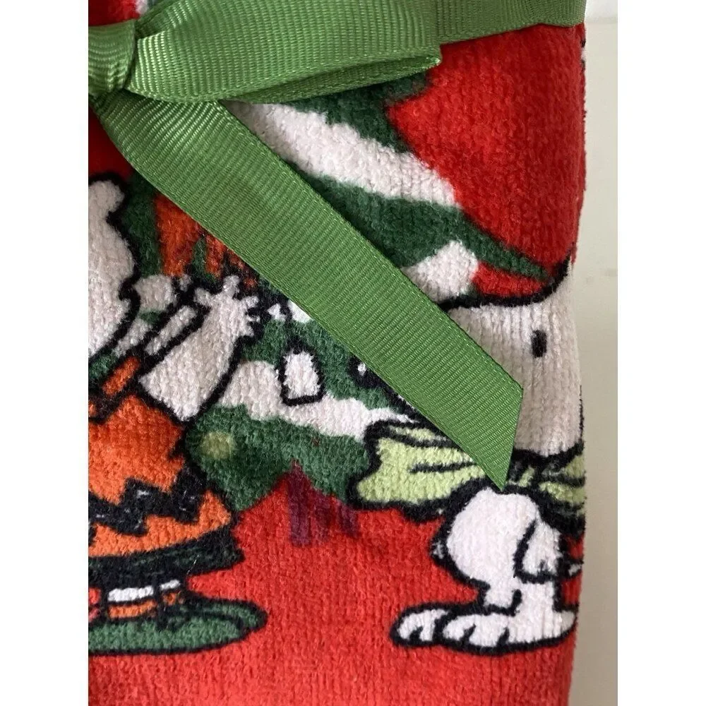 2 Pack Peanuts Snoopy Charlie Brown‎ Christmas Holiday Red 16